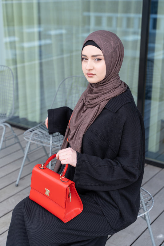 Andrea schwarzer Pullover