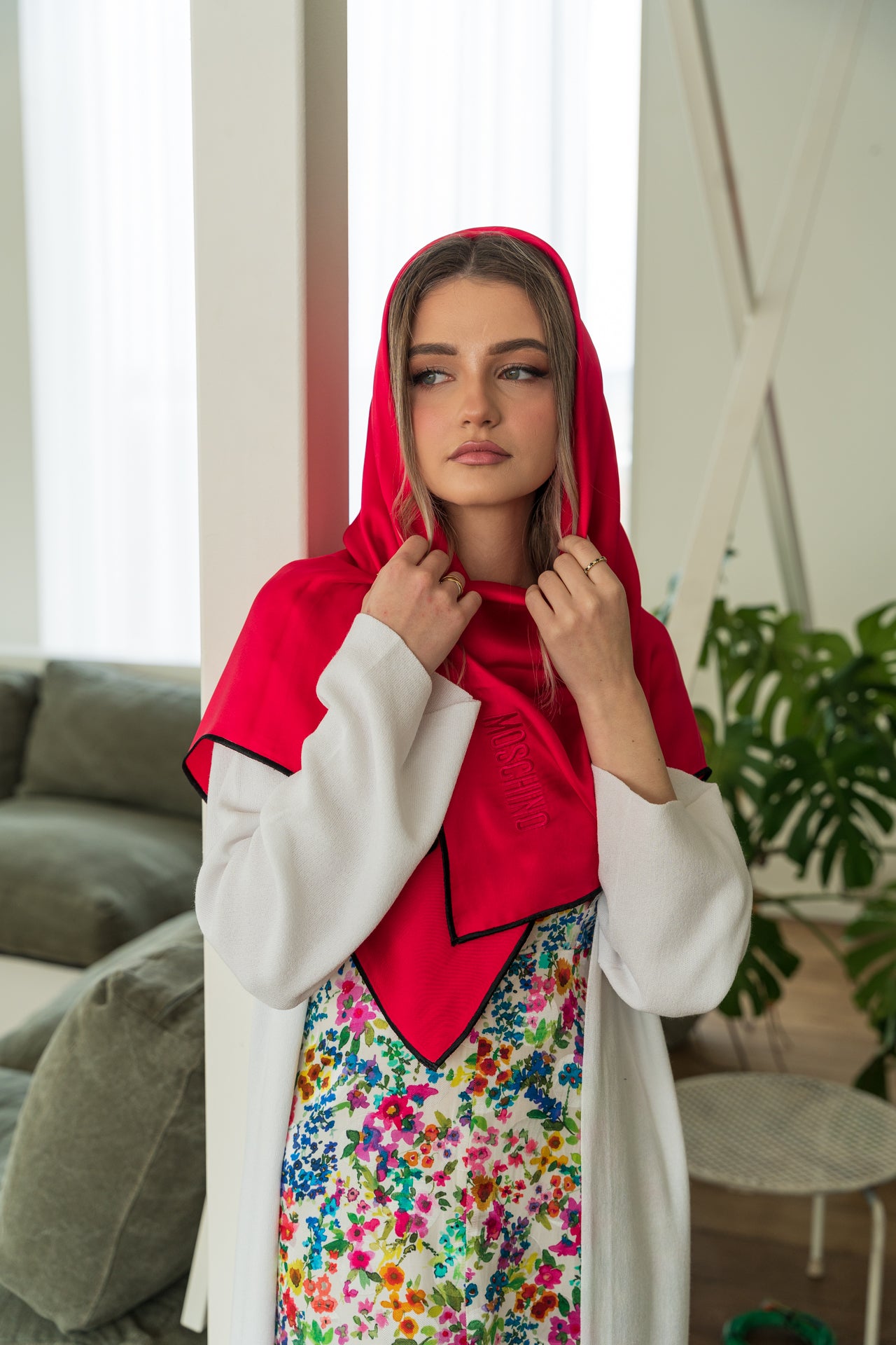 Long white Bagira cardigan