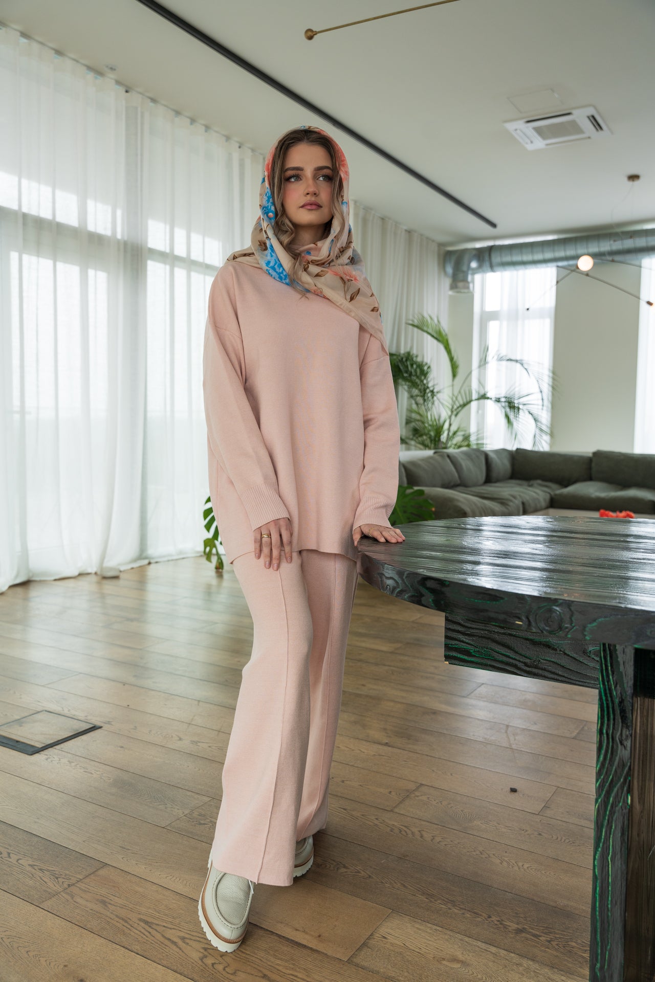 Ensemble long rose